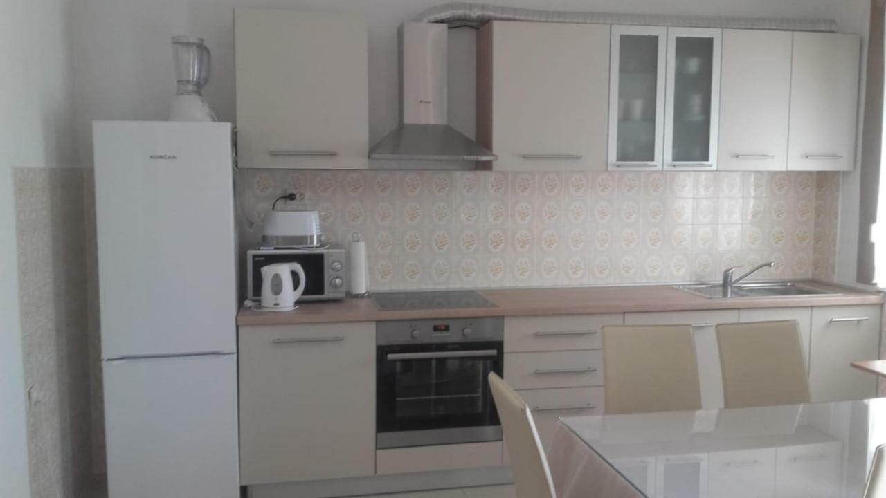 Nehaj Apartman Kaštela